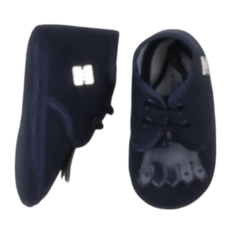 Бебешки обувки за момче