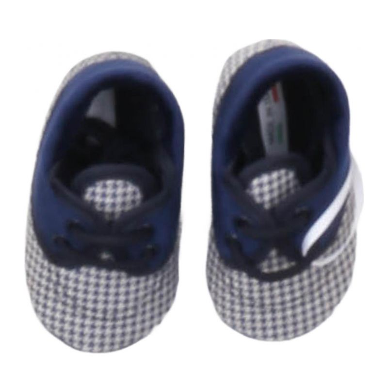 Бебешки обувки за момче