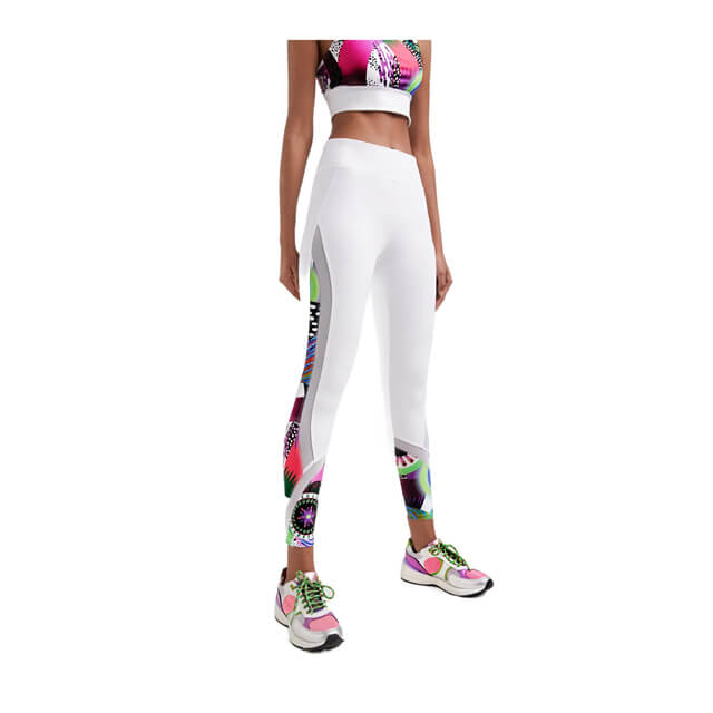 Дамски спортни дрехи