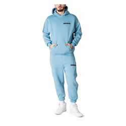 Мъжки спортни дрехи