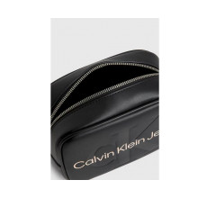 Снимка  на Дамска чанта CALVIN KLEIN 