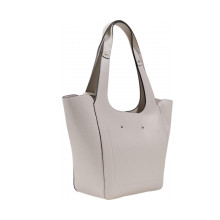 Снимка на Дамска чанта GUESS