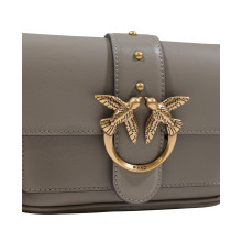 Снимка  на Дамска чанта PINKO 