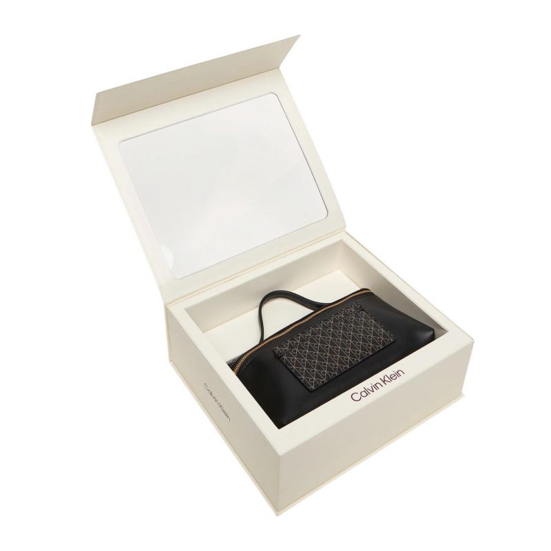 Дамска чанта