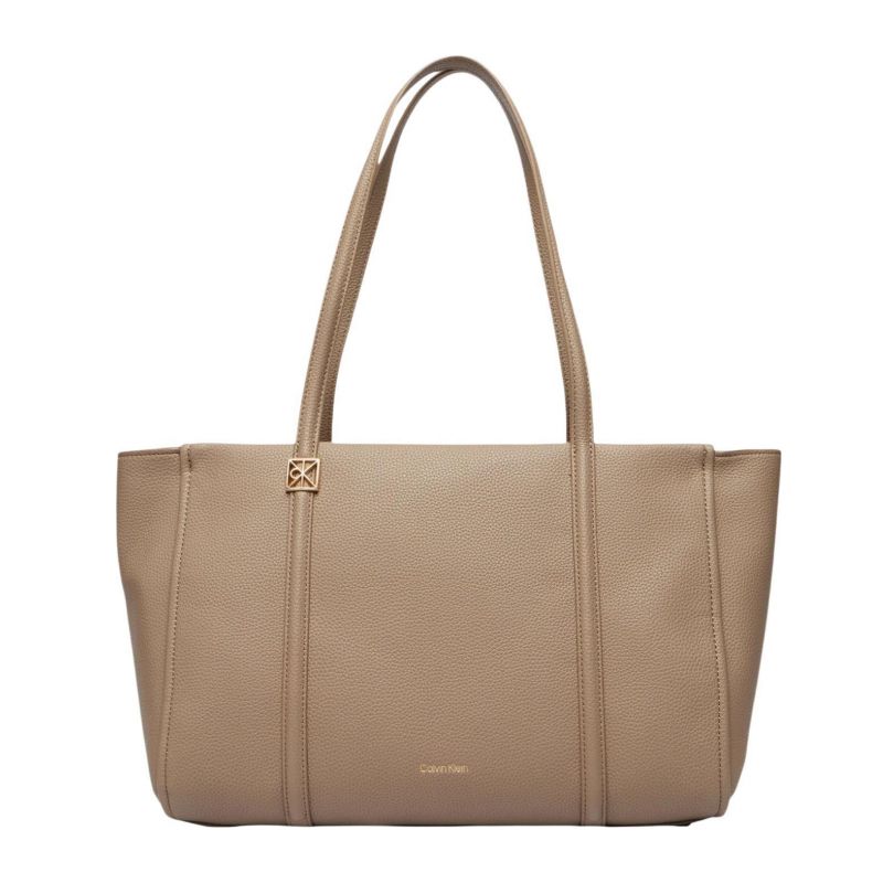 Дамска чанта