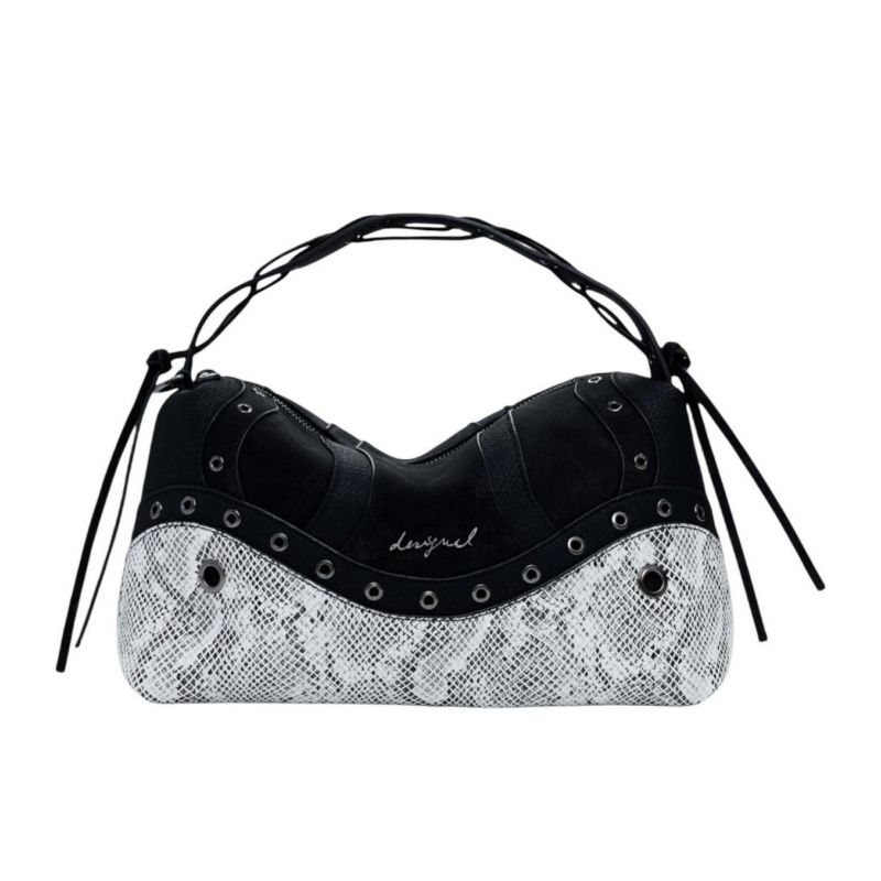 Снимка на Дамска чанта DESIGUAL 
