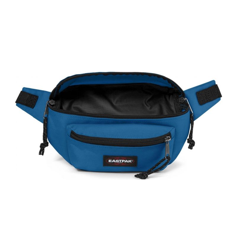 Снимка на Дамска чанта EASTPAK 