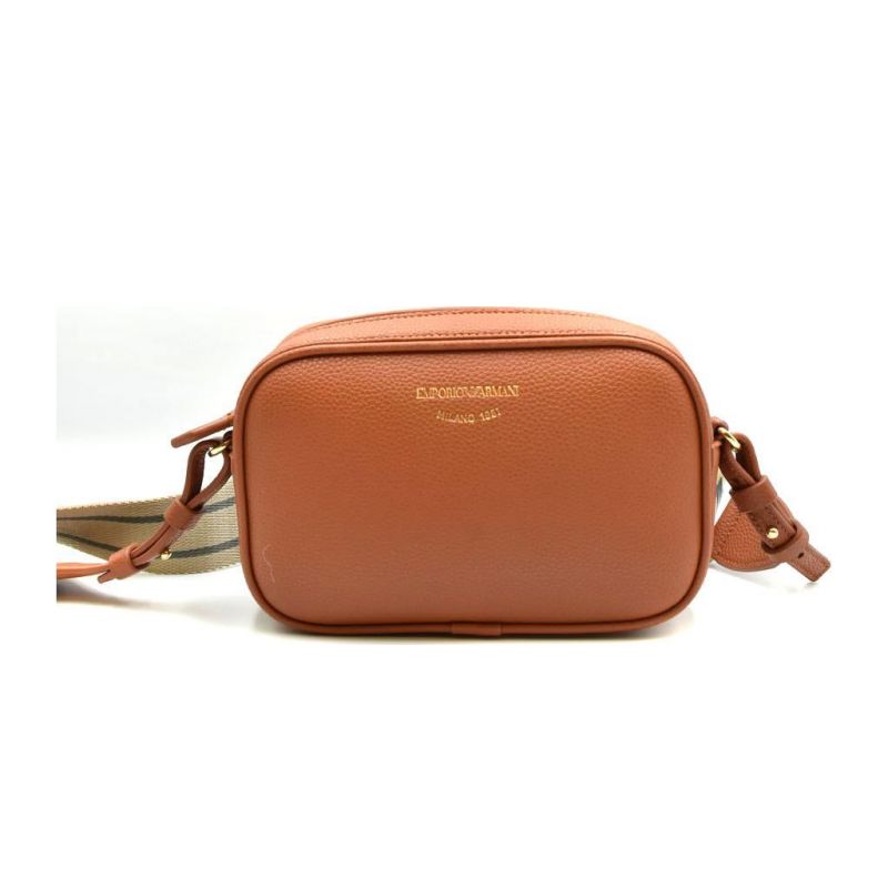 Снимка на Дамска чанта EMPORIO ARMANI 