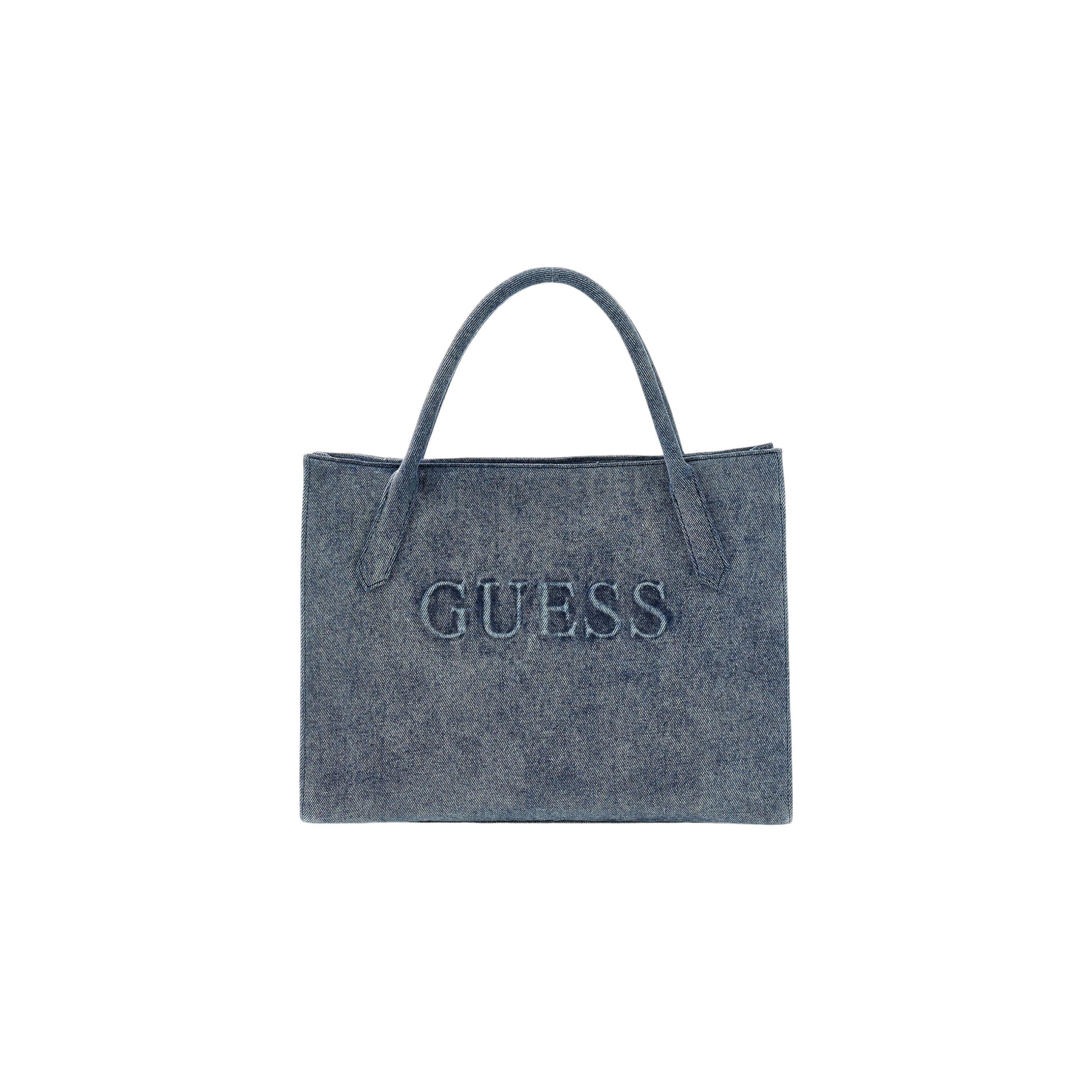 Снимка на Дамска чанта GUESS