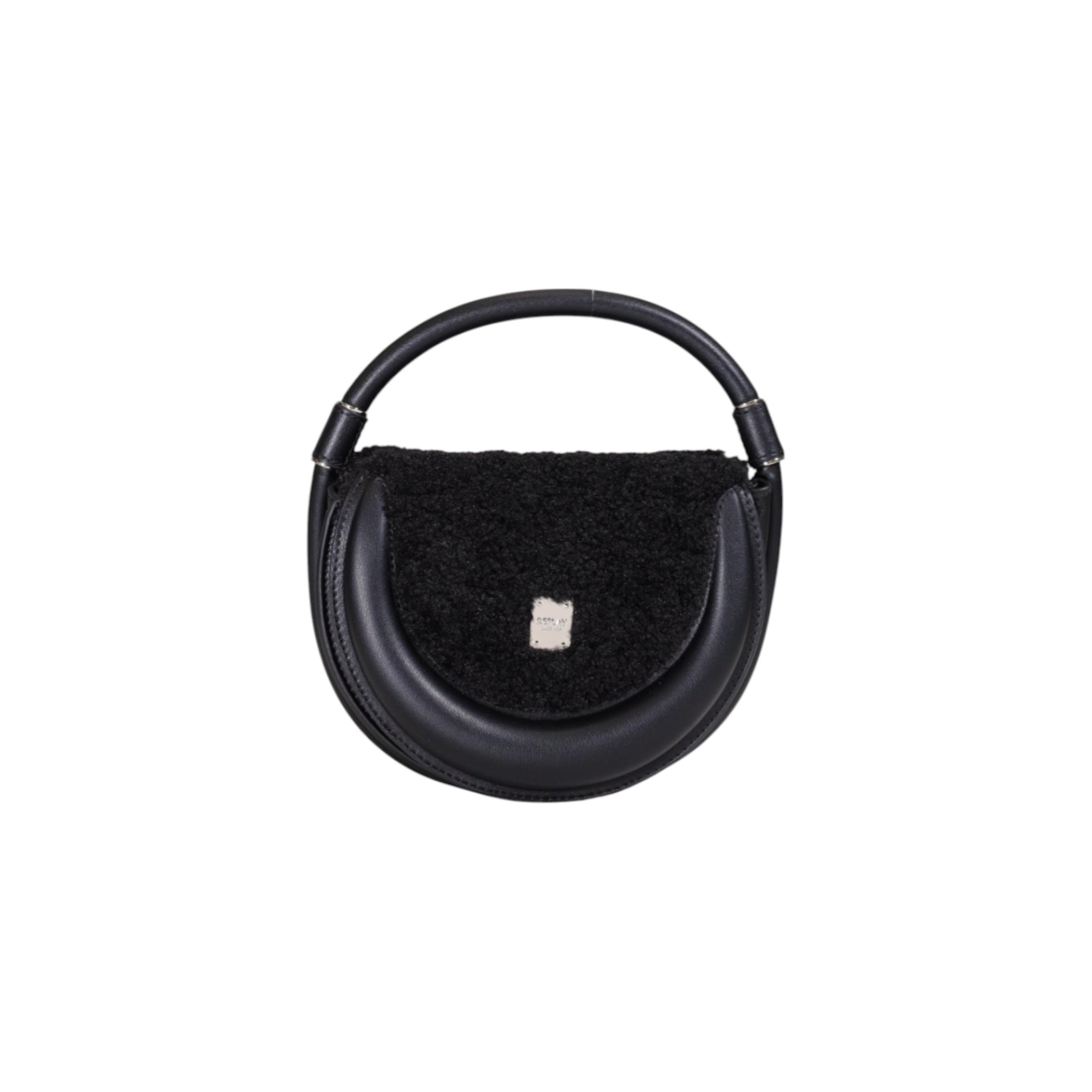 Снимка на Дамска чанта REPLAY