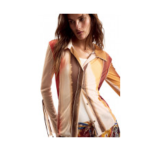 Снимка  на Дамска риза DESIGUAL 