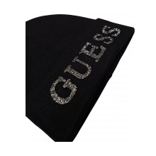 Снимка  на Дамска шапка GUESS 