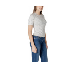 Снимка  на Дамска тениска GUESS 