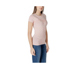 Снимка  на Дамска тениска GUESS 