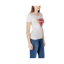 Снимка  на Дамска тениска GUESS 