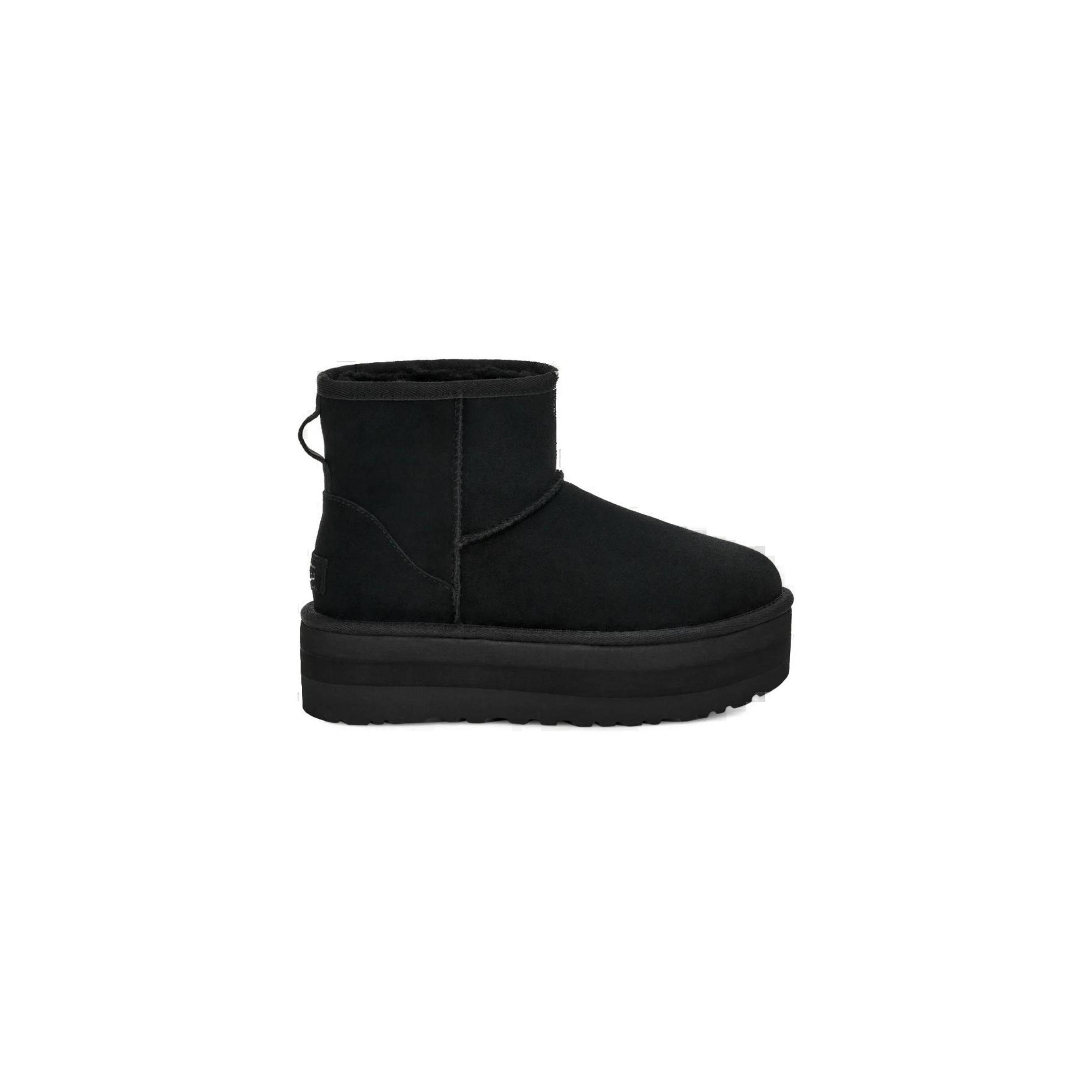 Снимка на Дамски ботуши UGG