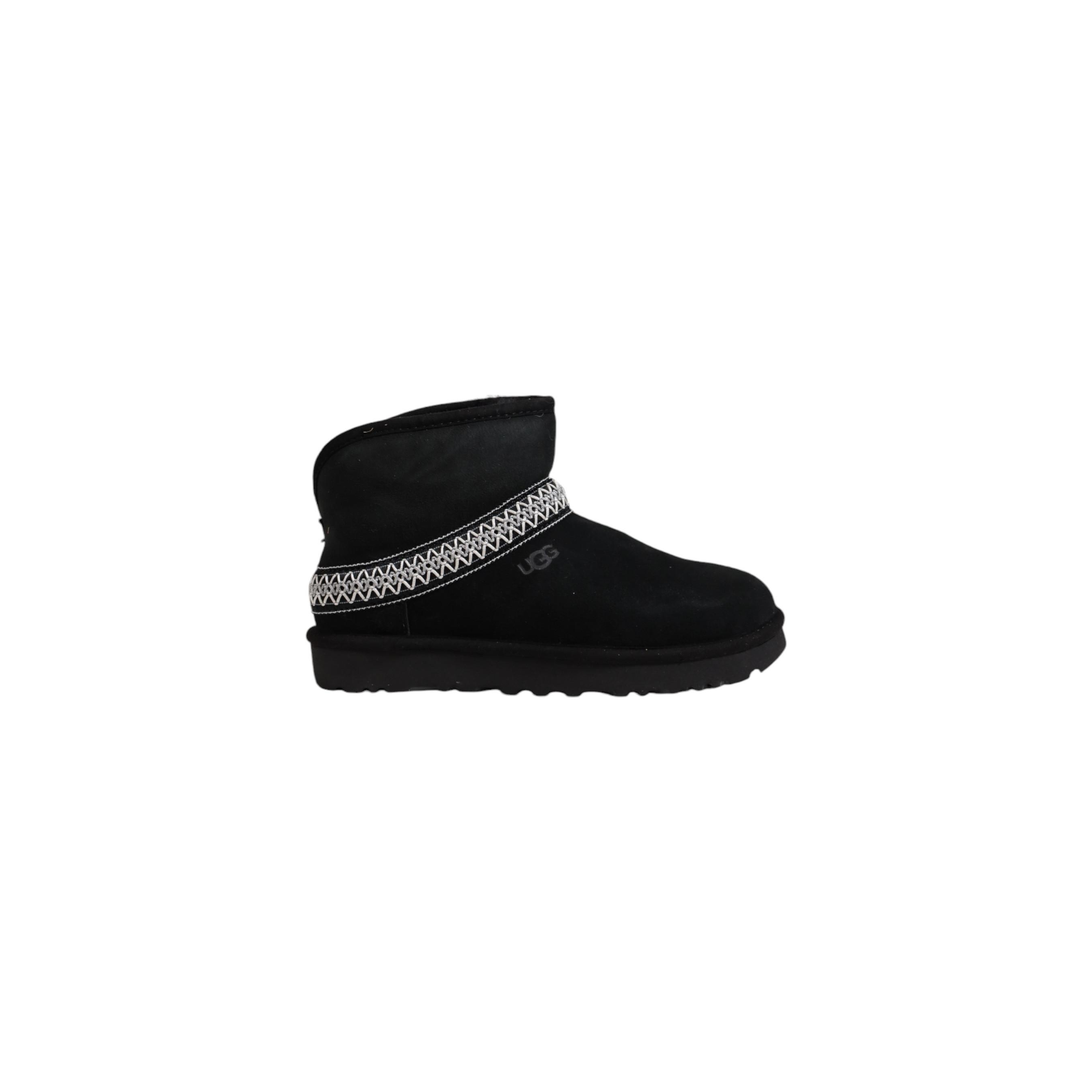 Снимка на Дамски ботуши UGG
