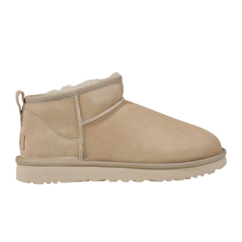 Снимка на Дамски ботуши UGG 