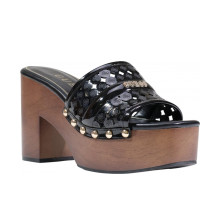 Снимка  на Дамски чехли GUESS 