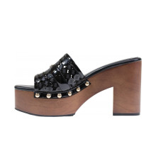 Снимка  на Дамски чехли GUESS 