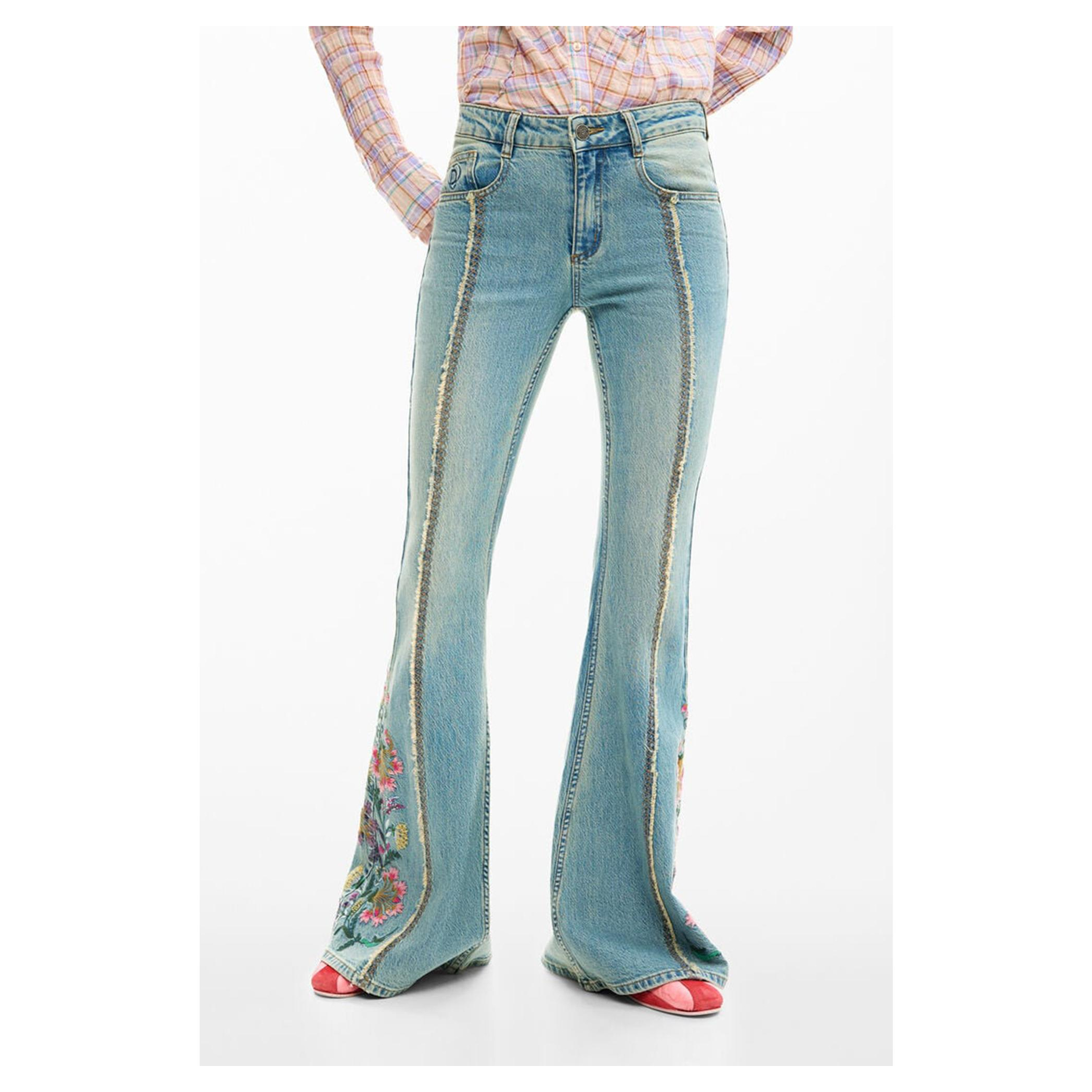 Снимка на Дамски дънки DESIGUAL