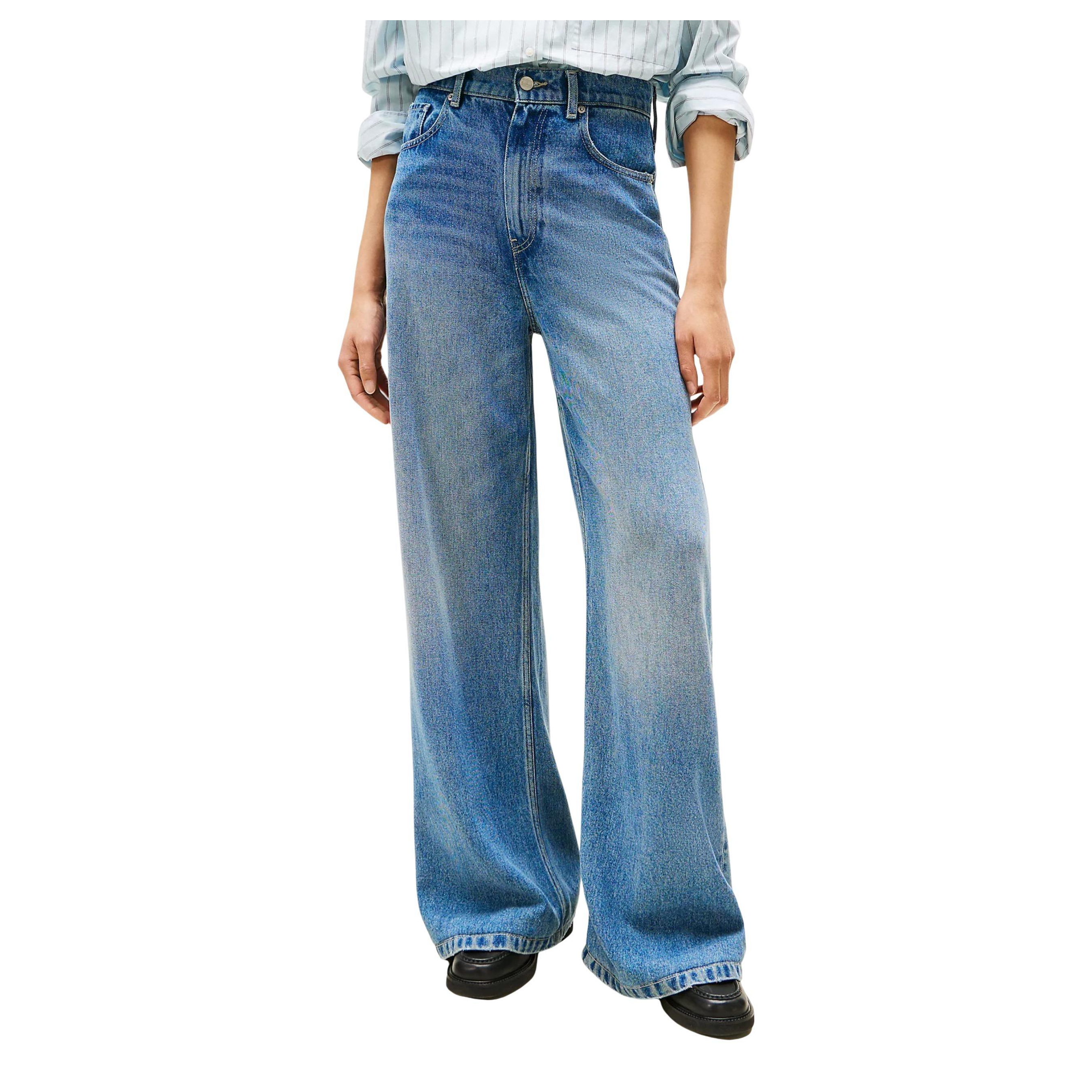 Снимка на Дамски дънки TOMMY HILFIGER