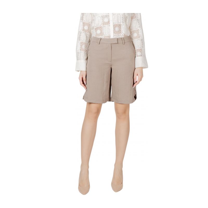 Снимка на Дамски къси панталони VILA CLOTHES 