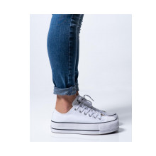 Снимка  на Дамски маратонки CONVERSE 