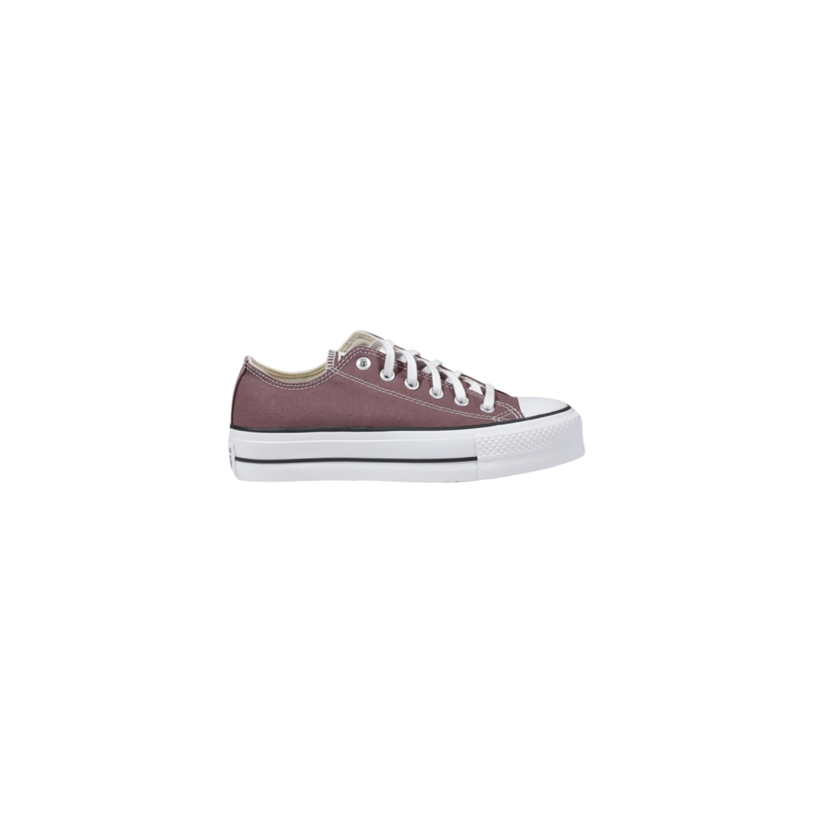 Снимка на Дамски маратонки CONVERSE