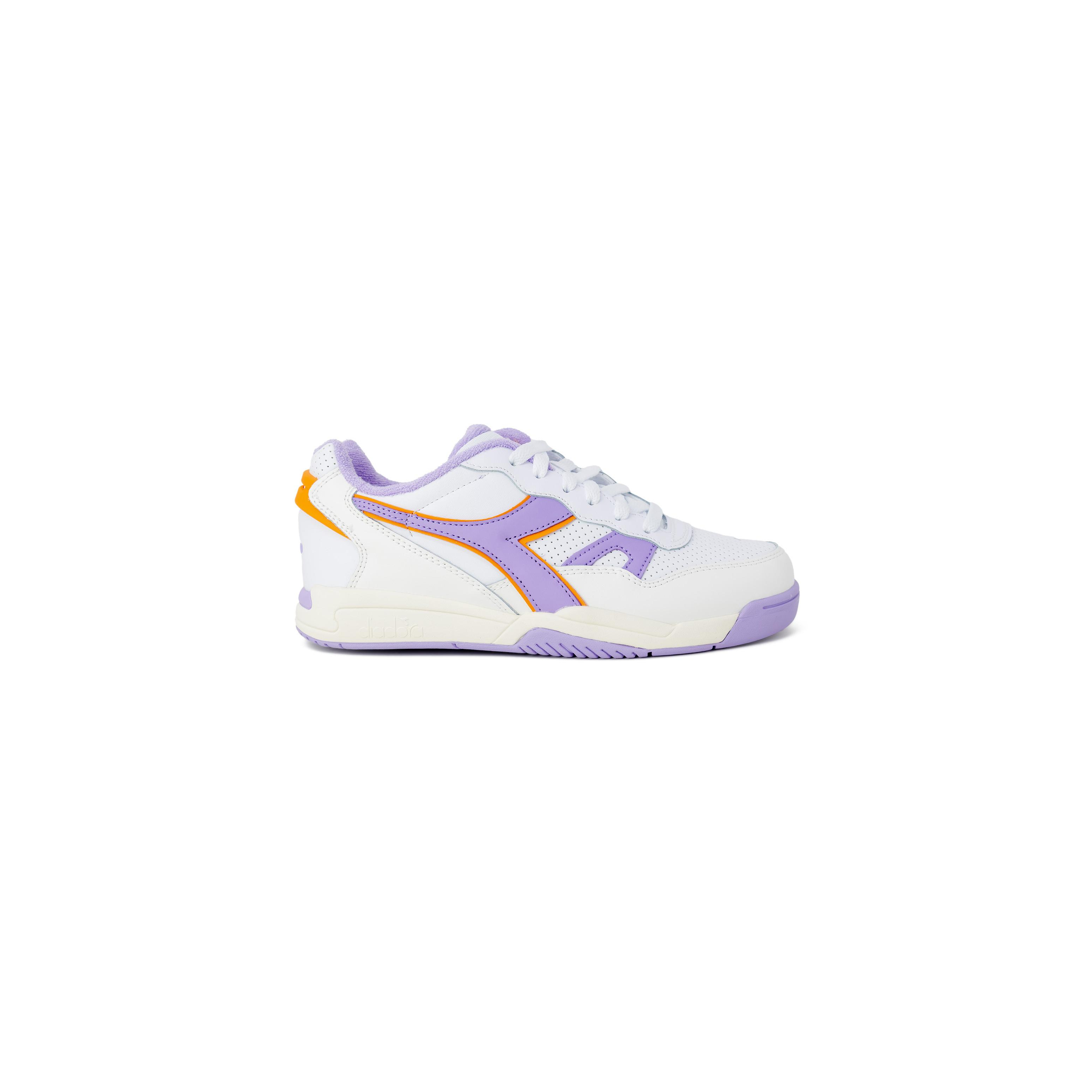 Снимка на Дамски маратонки DIADORA