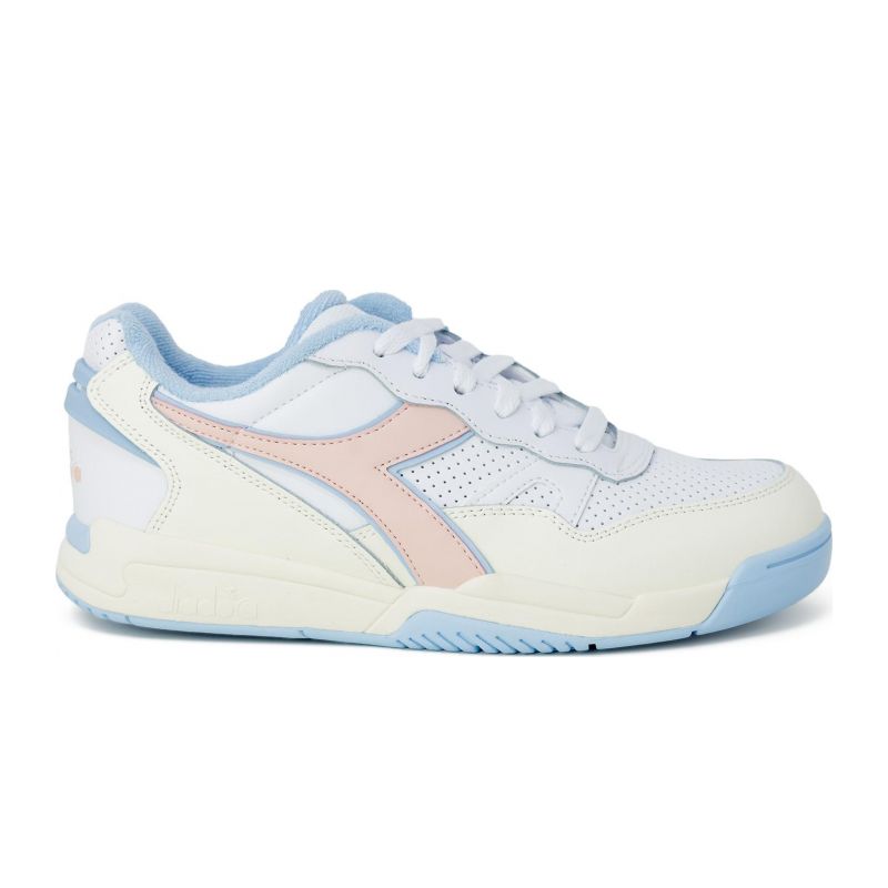 Снимка на Дамски маратонки DIADORA 