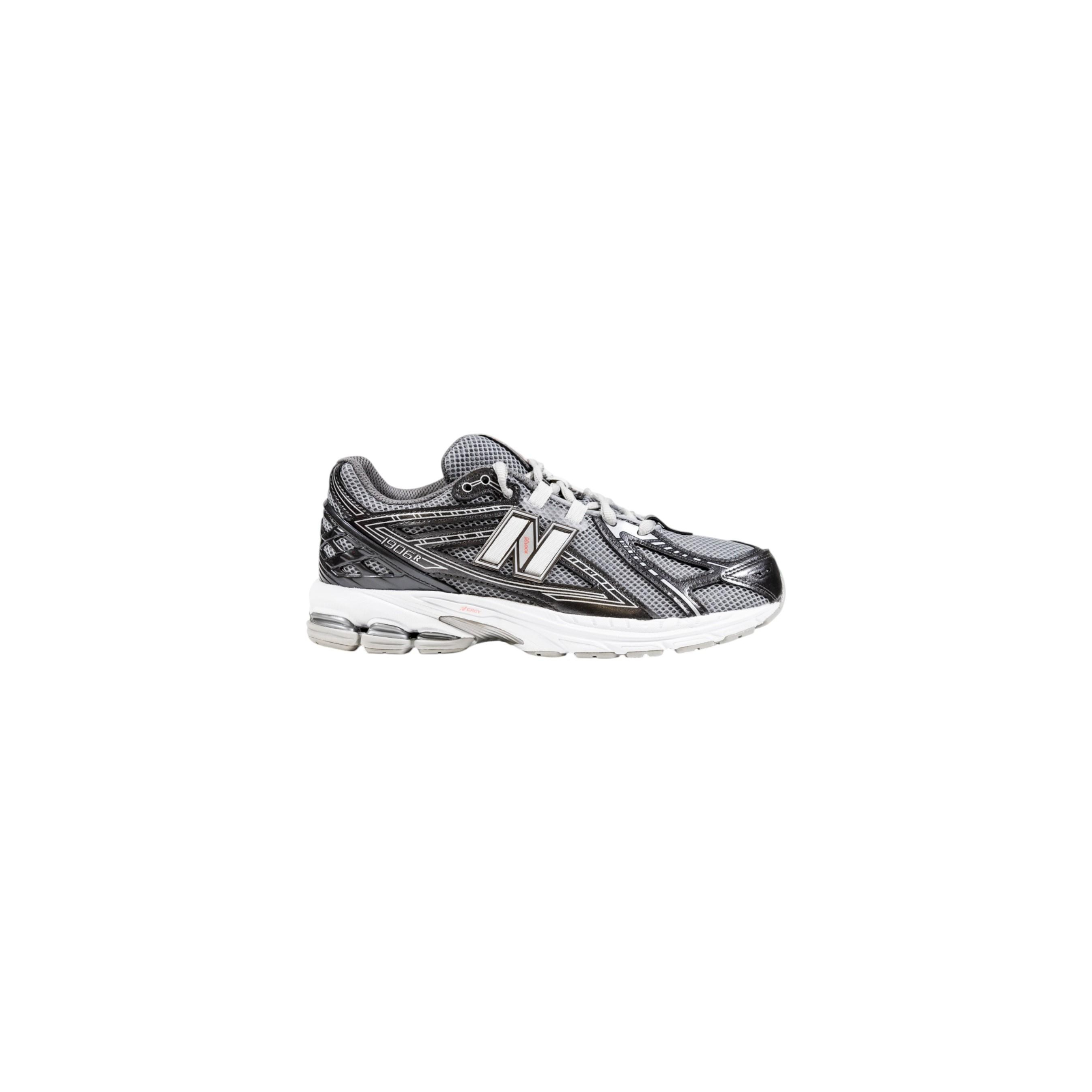 Снимка на Дамски маратонки NEW BALANCE