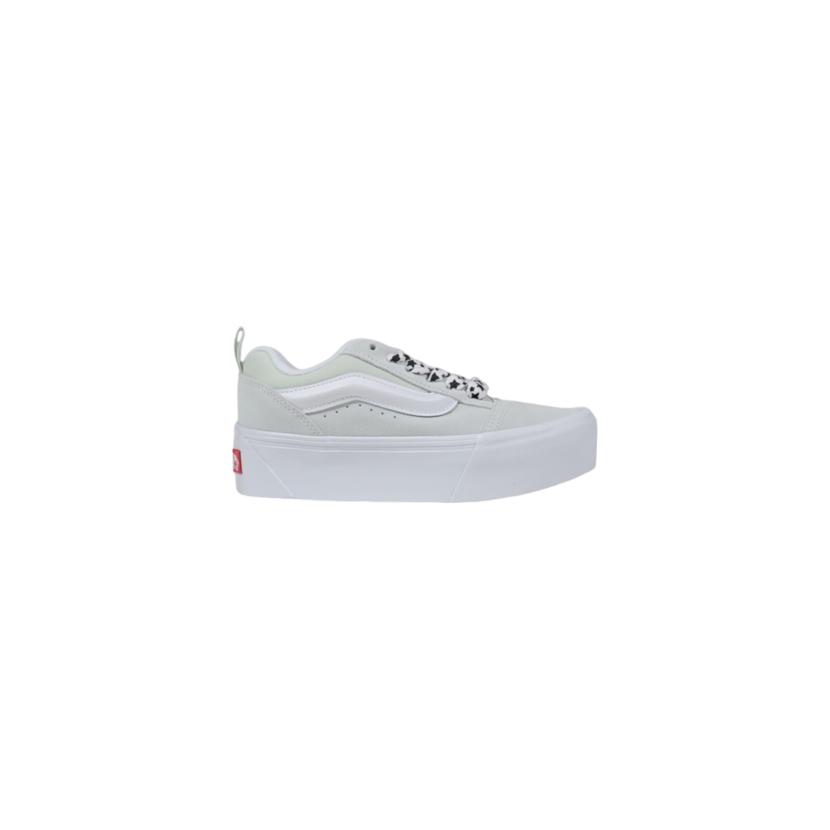 Снимка на Дамски маратонки VANS