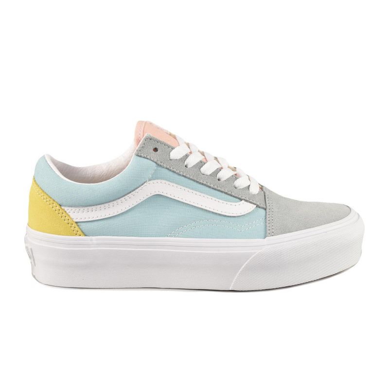 Снимка на Дамски маратонки VANS 