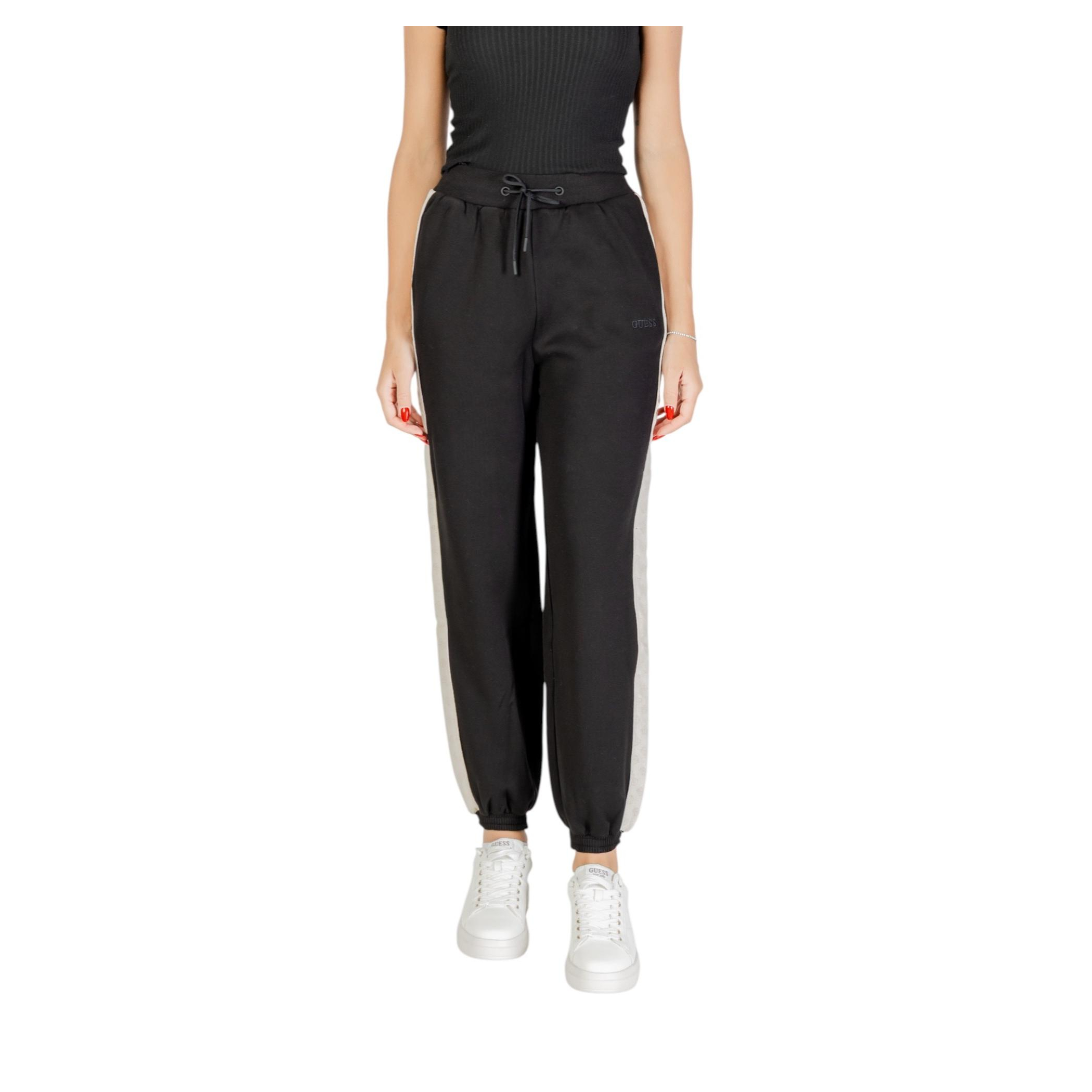 Снимка на Дамски панталони GUESS