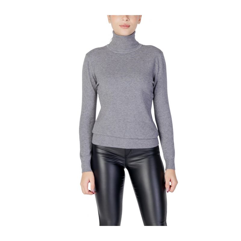 Дамски пуловер