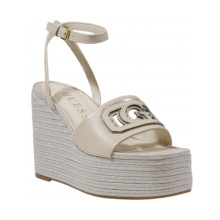 Снимка  на Дамски сандали на платформа GUESS 