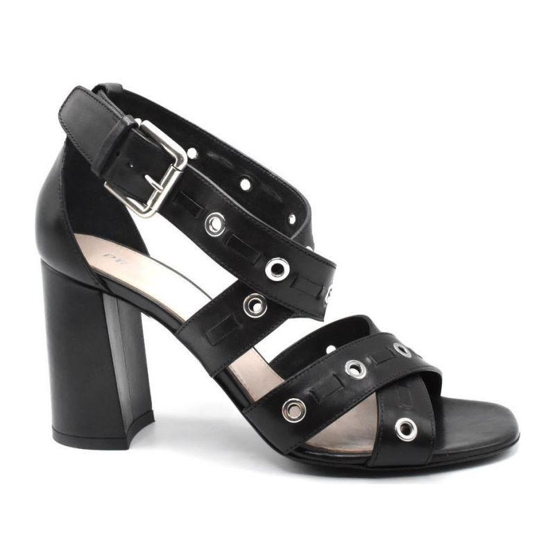 Дамски сандали