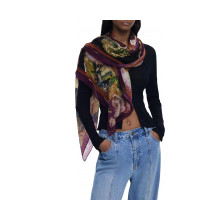 Снимка  на Дамски шал DESIGUAL 