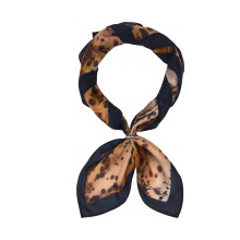 Снимка  на Дамски шал DESIGUAL 