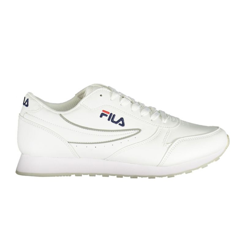 Снимка на Дамски спортни обувки FILA 
