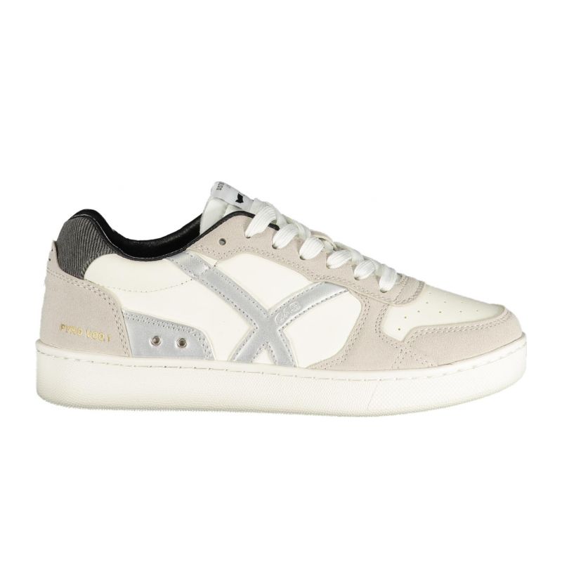 Дамски спортни обувки