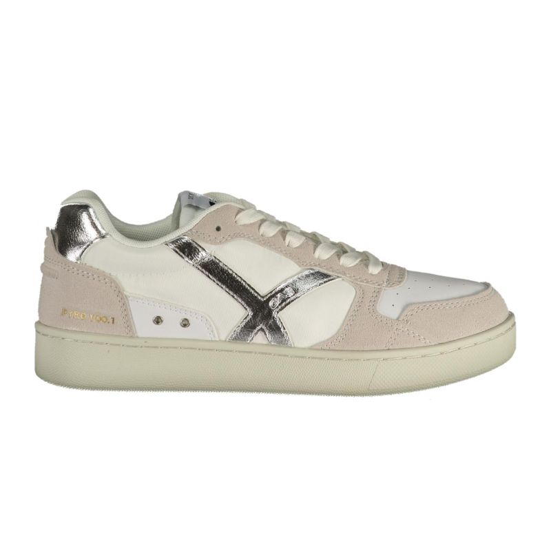 Дамски спортни обувки