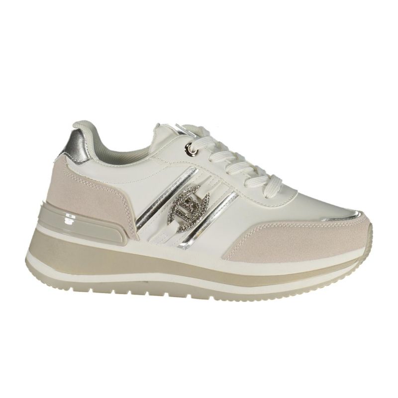 Дамски спортни обувки