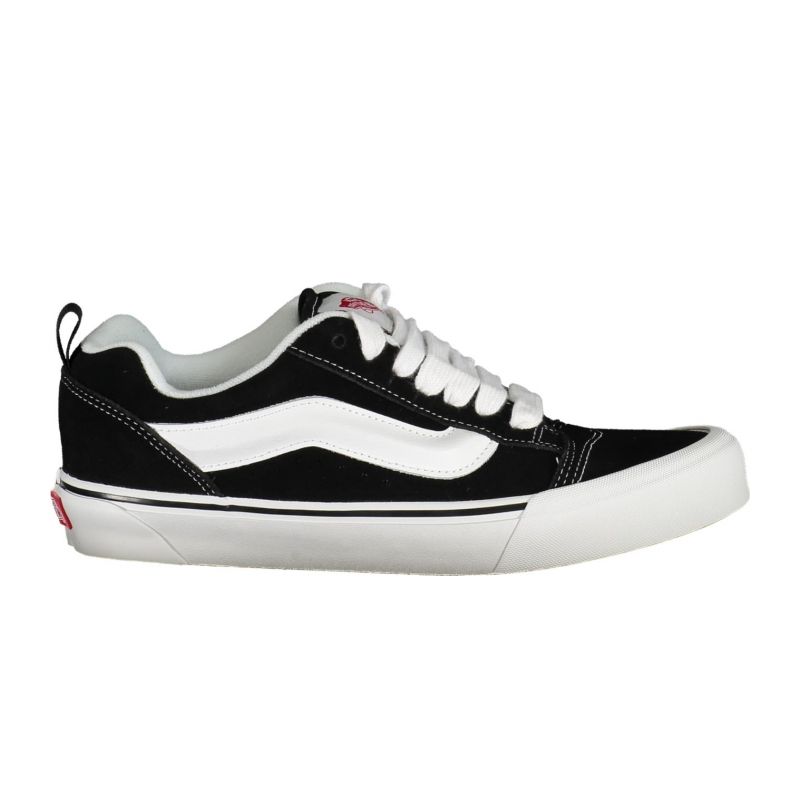 Снимка на Дамски спортни обувки VANS 