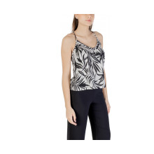 Снимка  на Дамски топ VERO MODA 