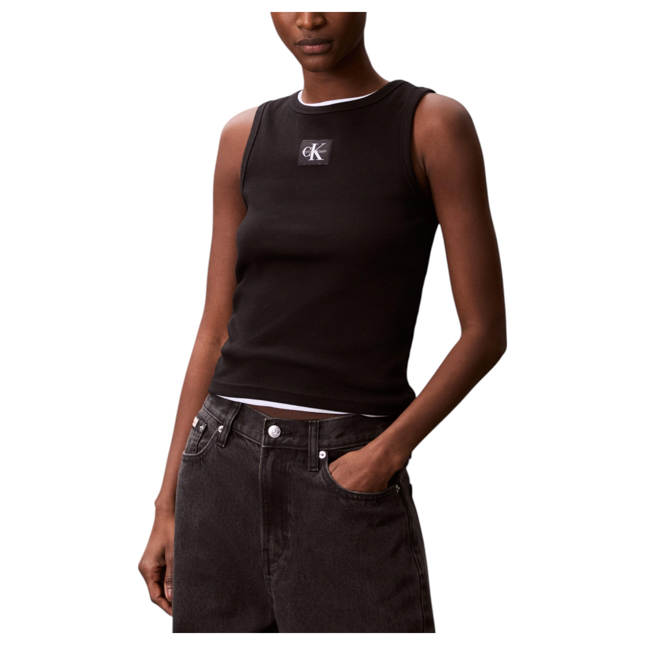 Снимка на Дамски топ CALVIN KLEIN