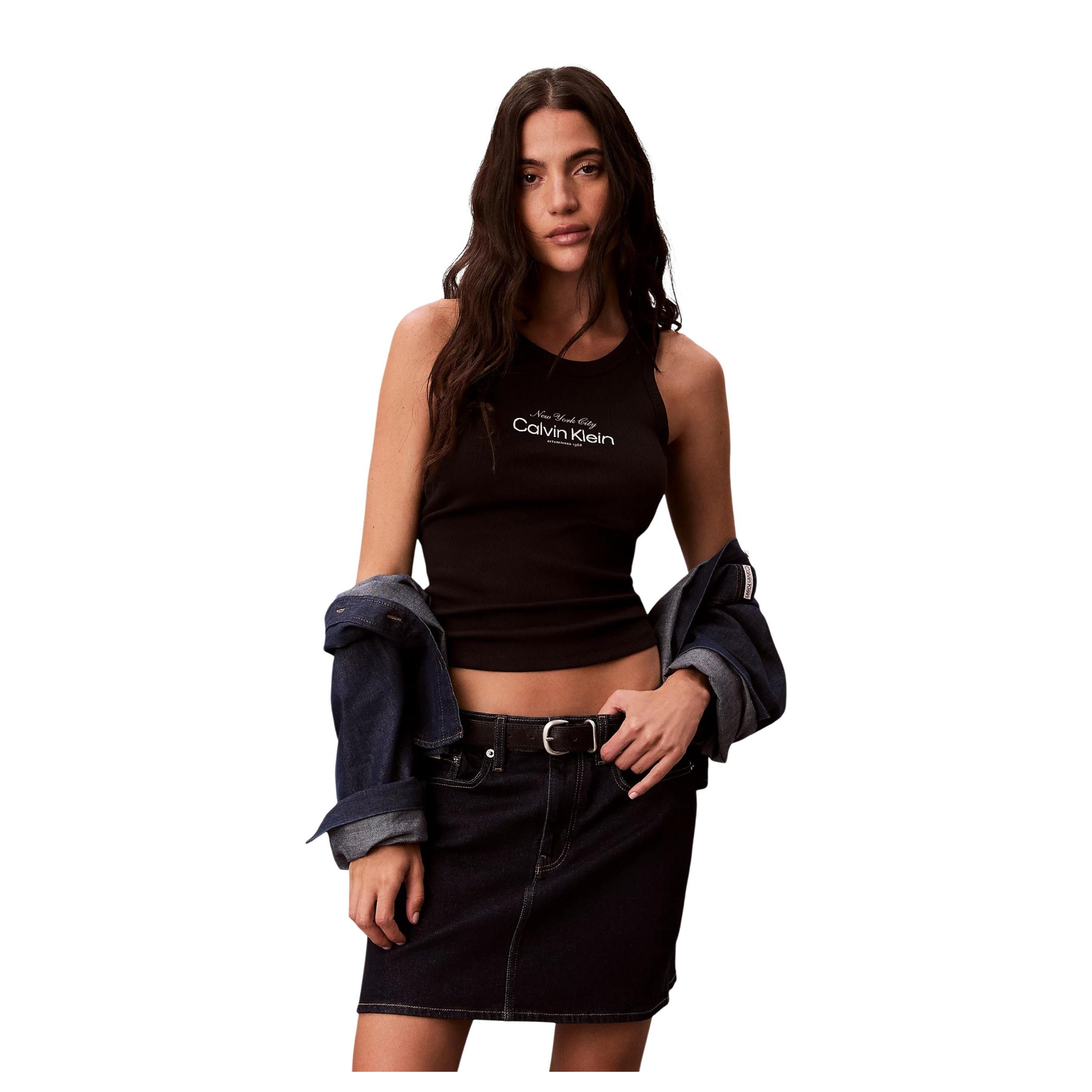 Снимка на Дамски топ CALVIN KLEIN