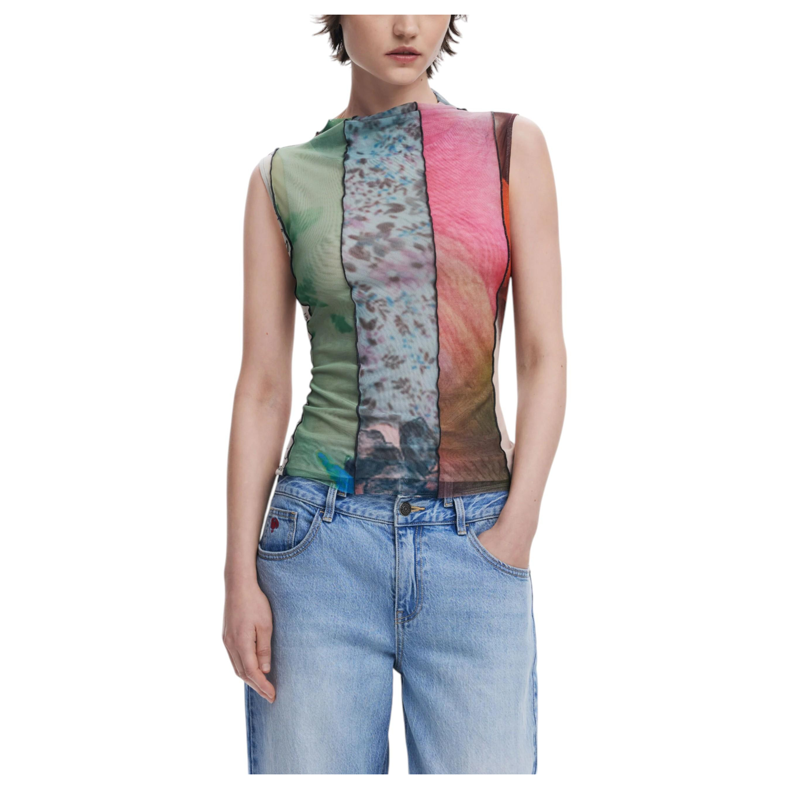 Снимка на Дамски топ DESIGUAL