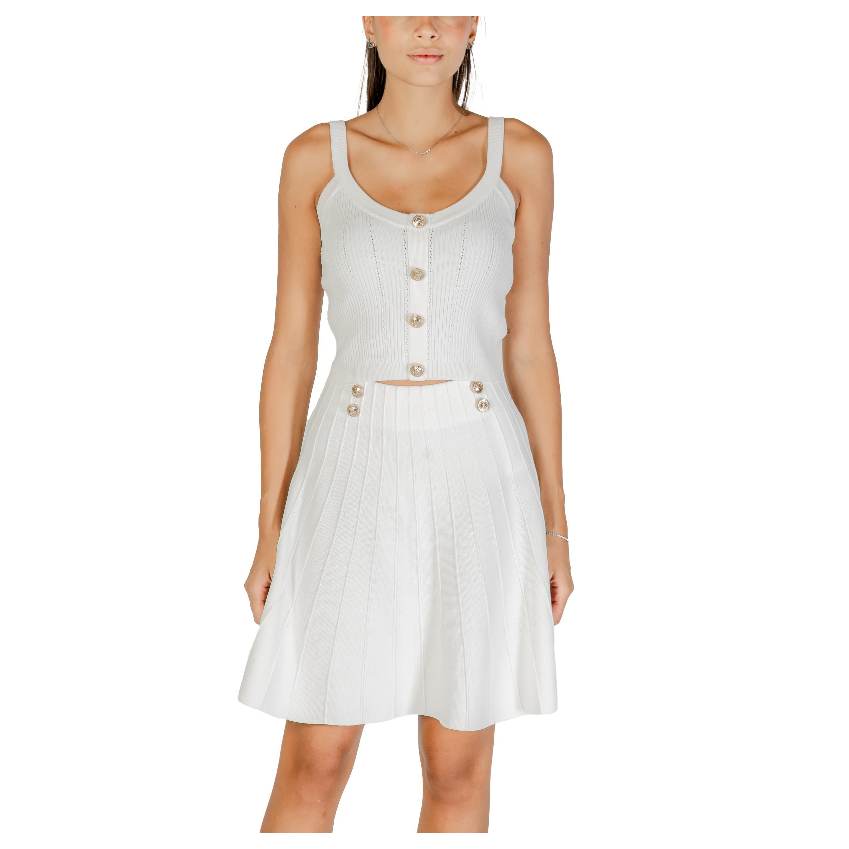 Снимка на Дамски топ GUESS